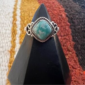 ❤️ White Water Turquoise Navajo Style Southwestern Artisan Ring 2.5Gm - Sz 5.75
